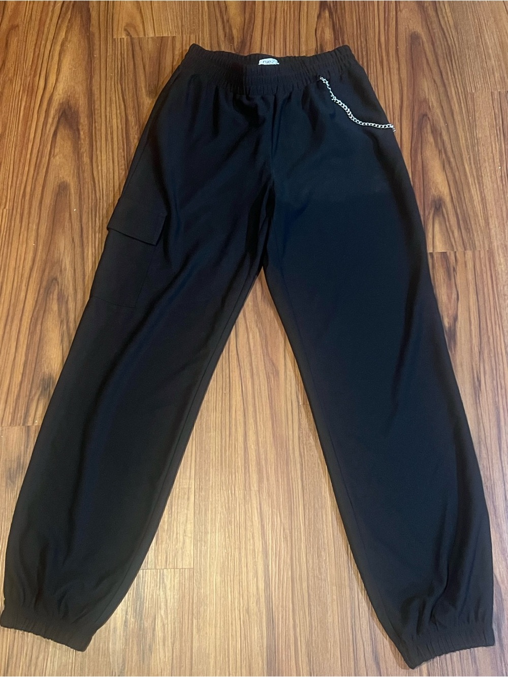 Women’s black Rue21 pants